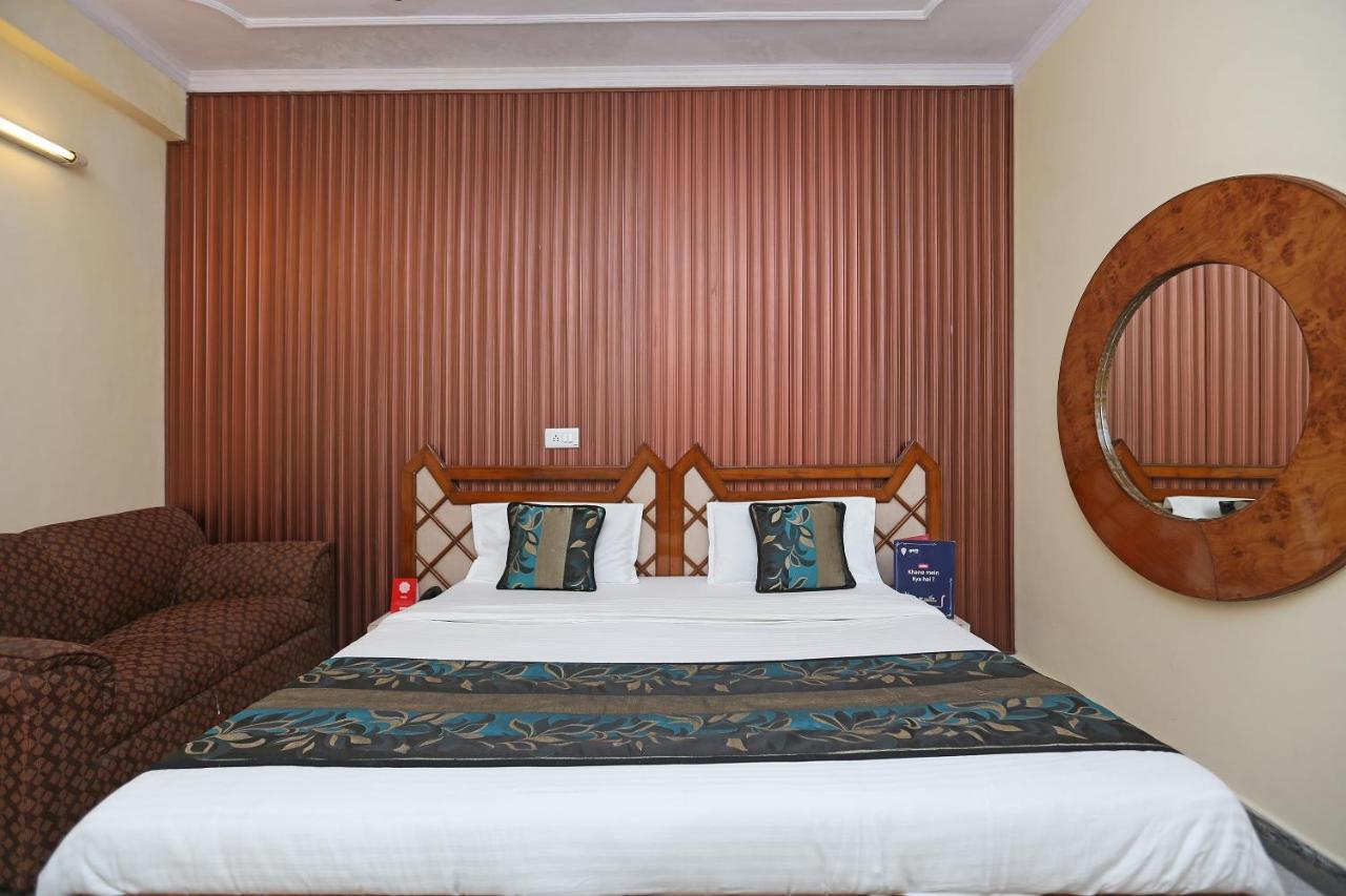 Oyo Flagship 9554 Hotel Grand Plaza Faridabad Ngoại thất bức ảnh