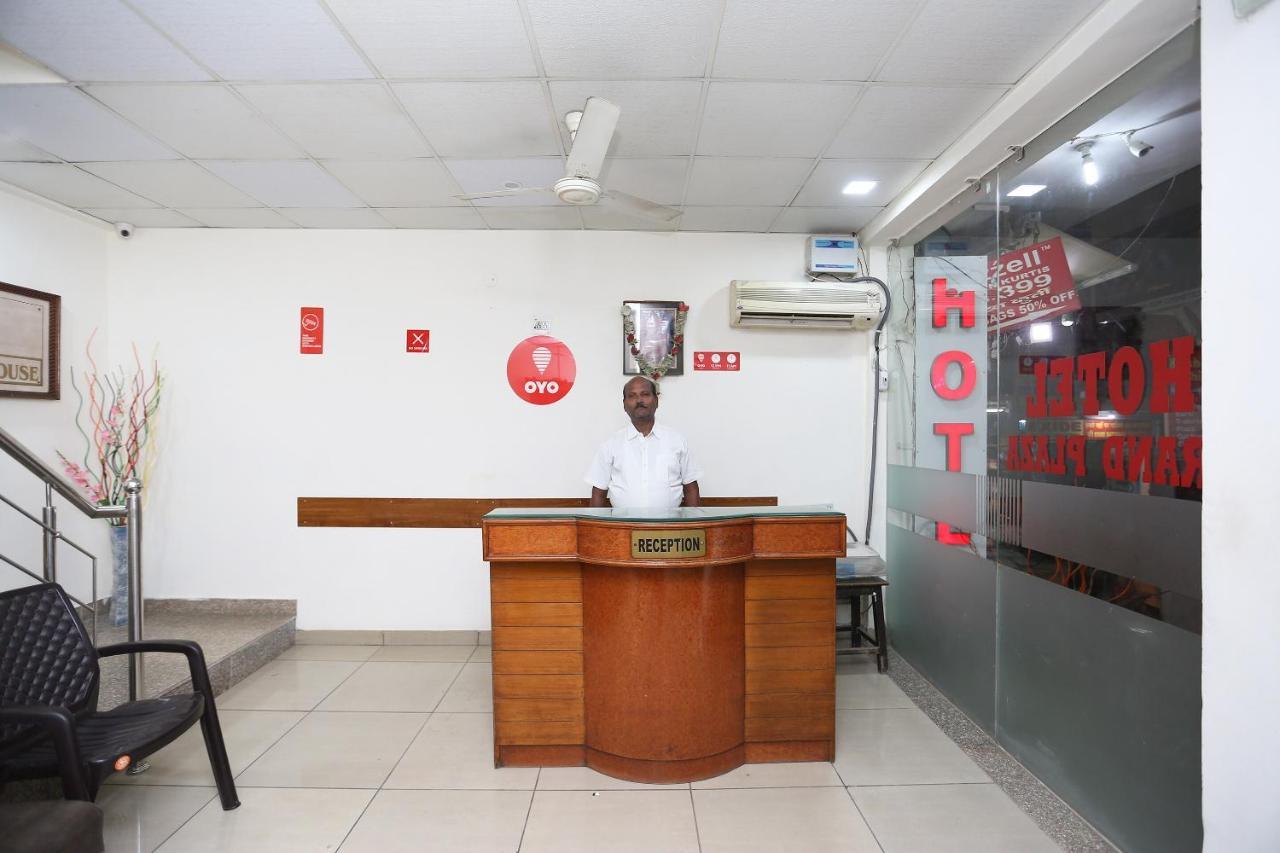 Oyo Flagship 9554 Hotel Grand Plaza Faridabad Ngoại thất bức ảnh